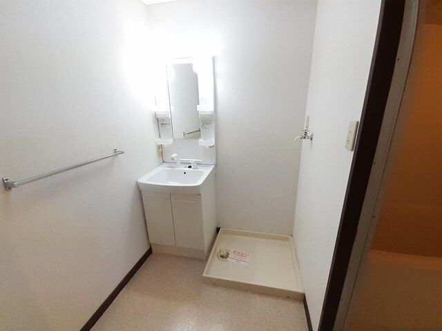 ディアコートＭＩＨＯの物件内観写真