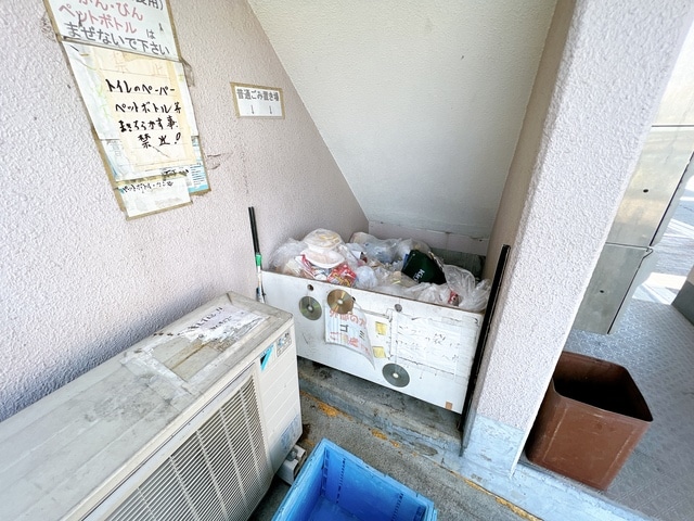 サンマンション茨木の物件外観写真