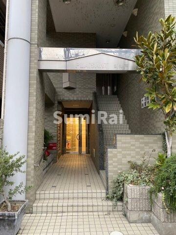 プレザン新神戸の物件外観写真