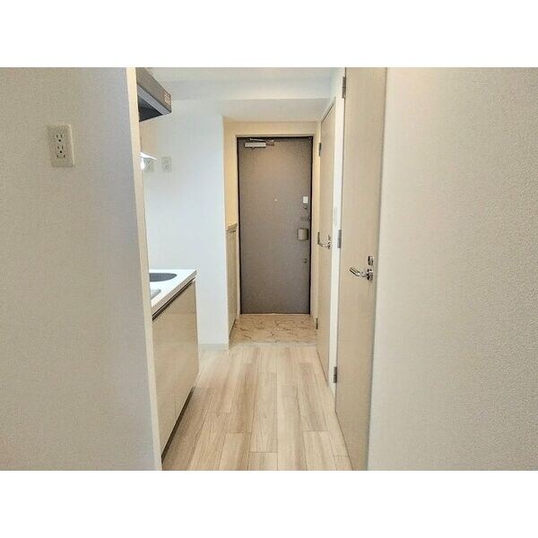 ファーストフィオーレ神戸湊町の物件内観写真