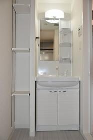 ファーストフィオーレ神戸湊町の物件内観写真