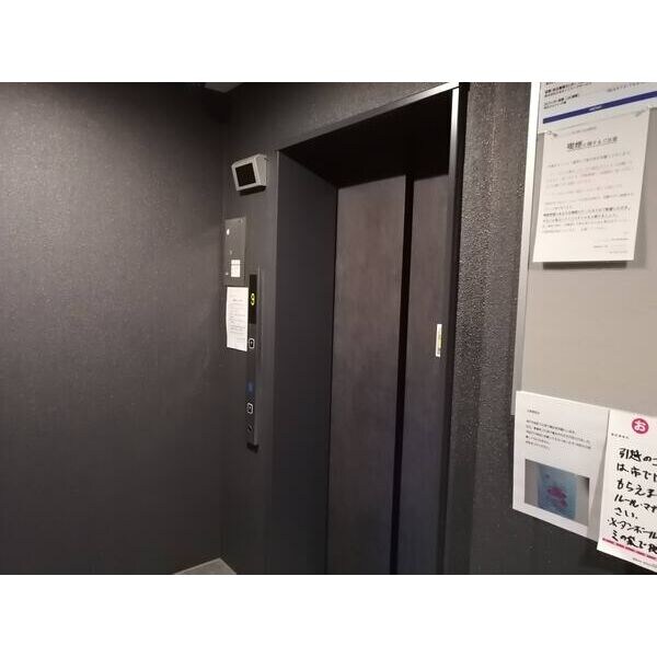 ファーストフィオーレ神戸湊町の物件内観写真