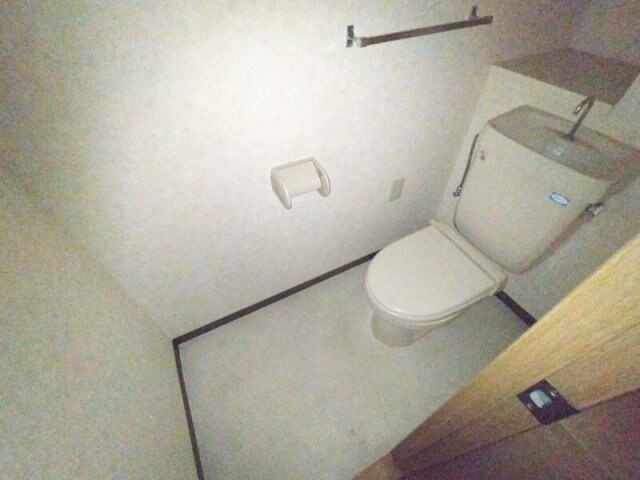 アミーグランコート三宮の物件内観写真