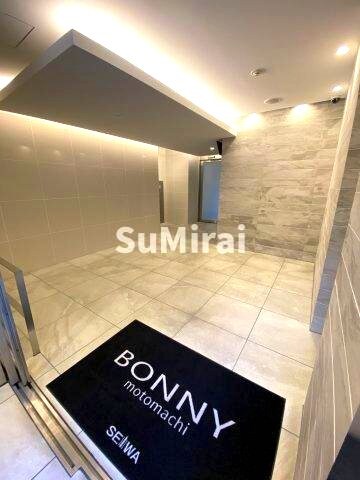 ボンニー元町の物件外観写真