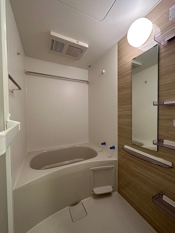 セレニテ神戸ミラクシュッドの物件内観写真