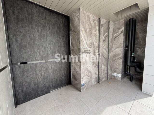 レジュールアッシュ神戸ヴィヴァンの物件外観写真