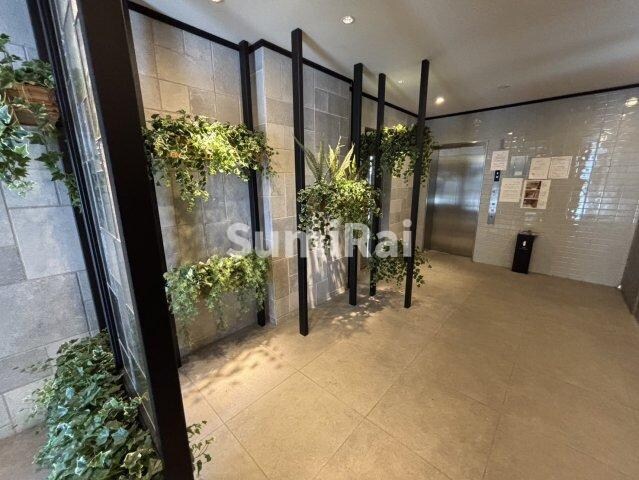 レジュールアッシュ神戸ヴィヴァンの物件外観写真