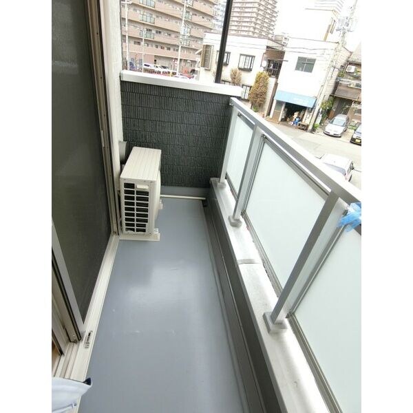 リブリスカイブルーサンの物件内観写真