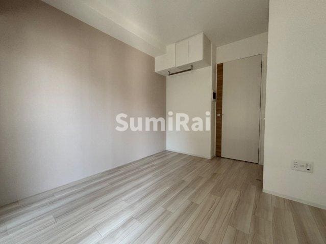 セレニテ神戸ミラクの物件内観写真