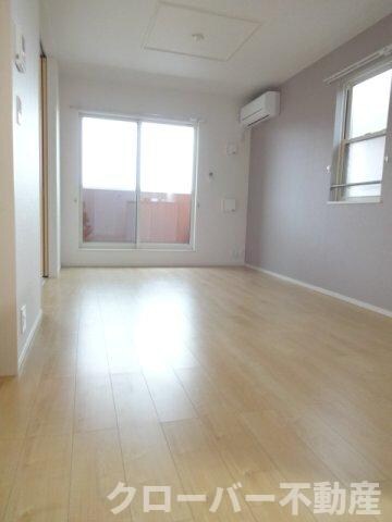 シュウプリングＡの物件内観写真