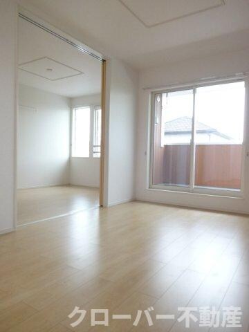 シュウプリングＡの物件内観写真