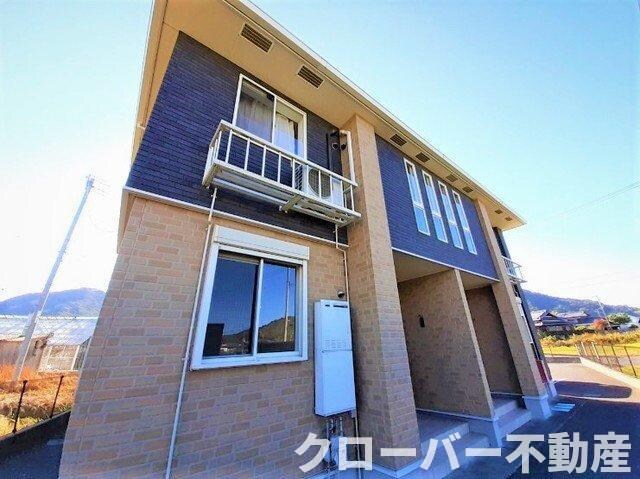 アセット詫間の物件外観写真