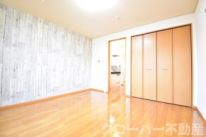 ベルシャトル B棟の物件内観写真