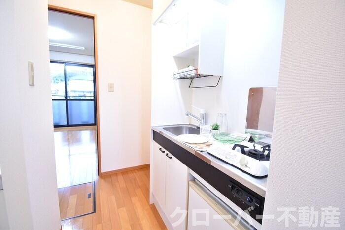 ベルシャトル B棟の物件内観写真