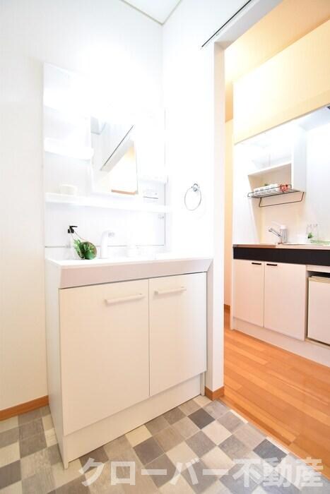 ベルシャトル B棟の物件内観写真