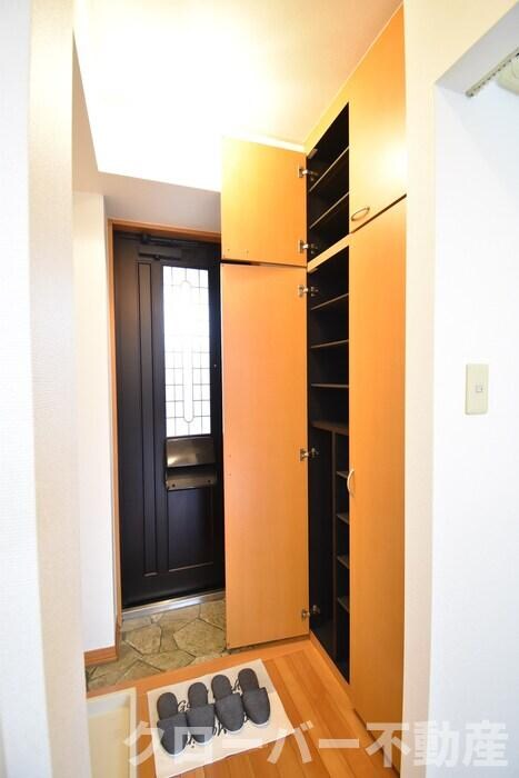 ベルシャトル B棟の物件内観写真