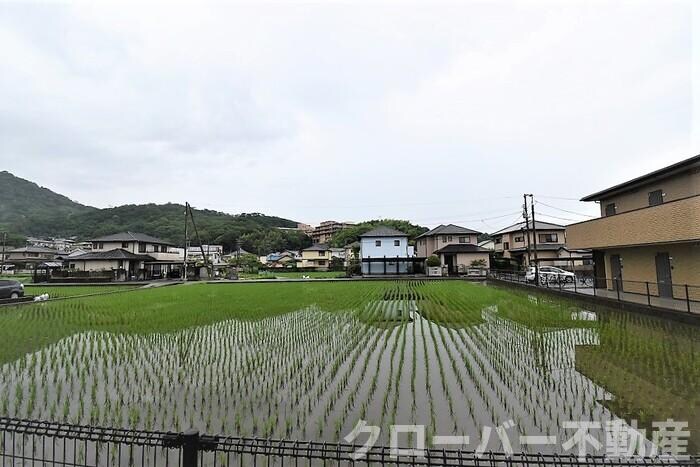 ベルシャトル B棟の物件内観写真