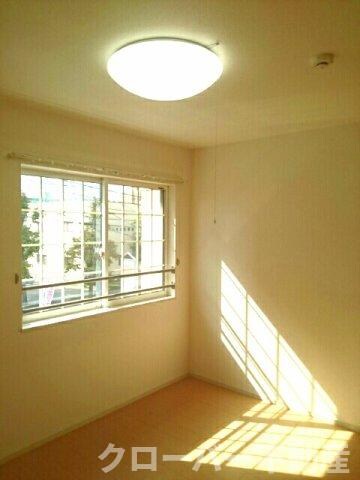 リラ・ハウスの物件内観写真