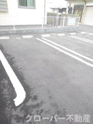 ドゥース　レシ　Ｂの物件外観写真