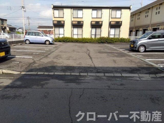 レオパレス東大浜２の物件外観写真