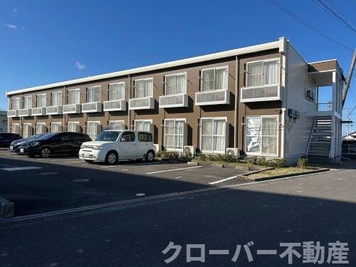 レオパレスルートイレブンの物件外観写真