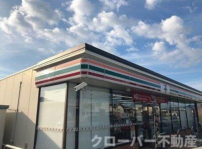 レオパレスルートイレブンの物件外観写真