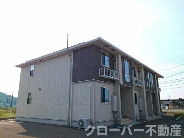 秋桜ミディⅡの物件外観写真