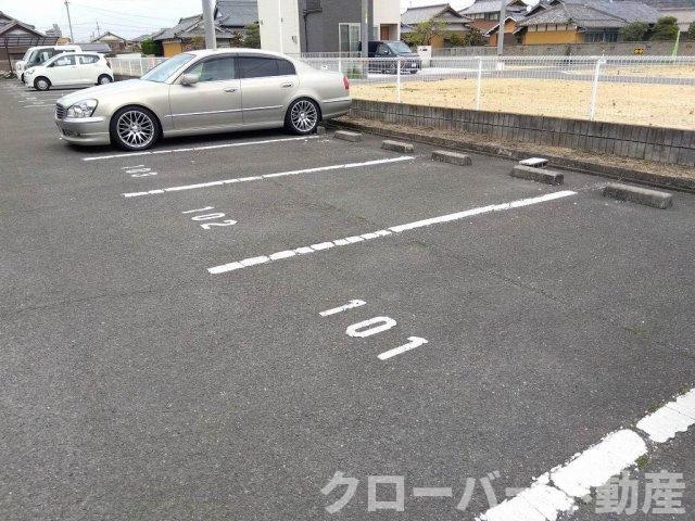 レオパレス高木の物件外観写真