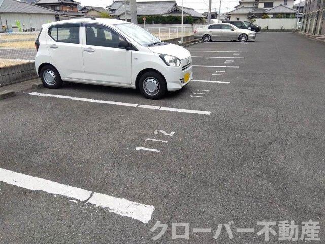 レオパレス高木の物件外観写真