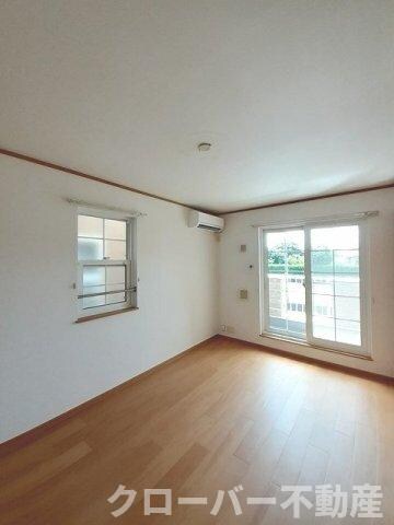 ウエストヒルズＡの物件内観写真