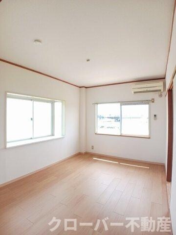 エルディム　トミダの物件内観写真