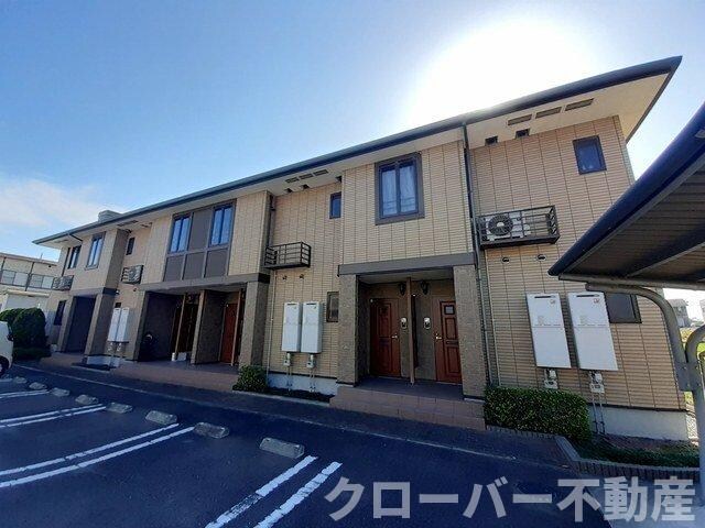 エレガンシア・ブローテⅡの物件外観写真