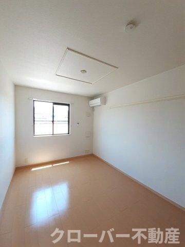 エレガンシア・ブローテⅡの物件内観写真