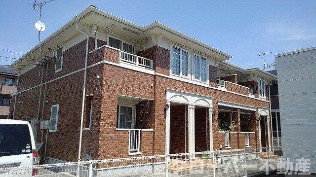 サニーハウスの物件外観写真