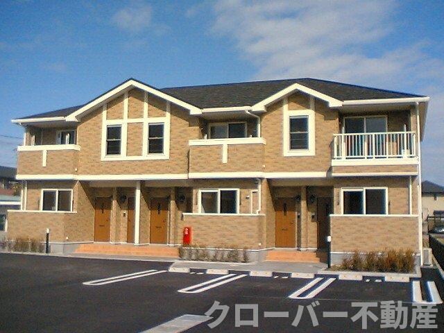 ラ・フェスタＣの物件外観写真