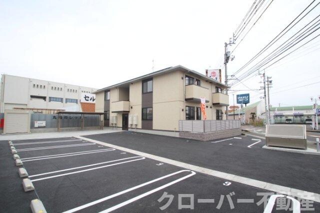 アヴァンサール 優の物件外観写真