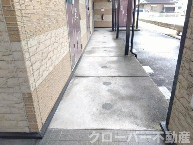 レオパレス東大浜２の物件外観写真