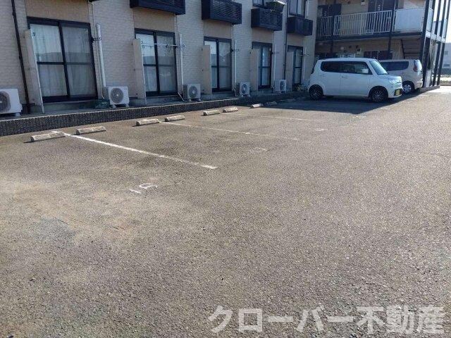 レオパレスフリューゲルⅡの物件外観写真