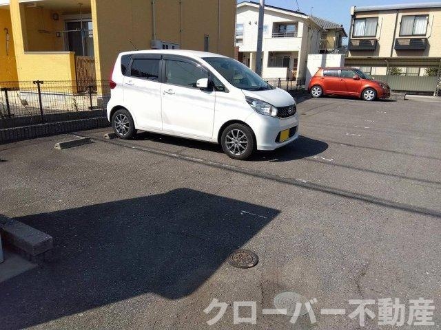 レオパレスヴィラージュ丸亀の物件外観写真