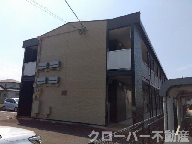 レオパレスハーモニーの物件外観写真