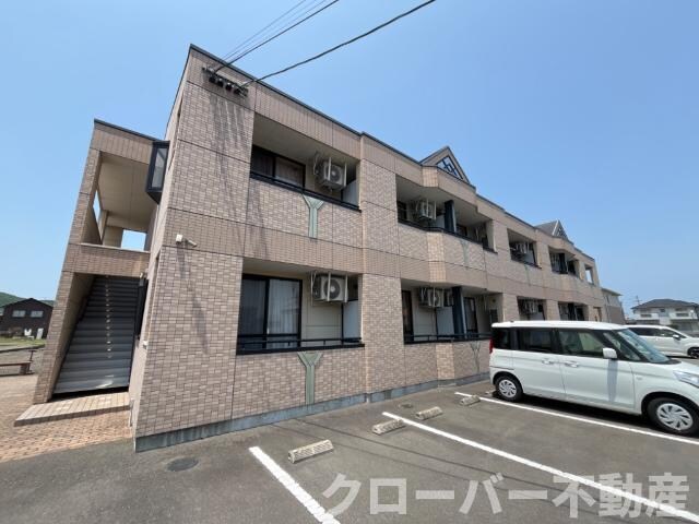 プランドールの物件外観写真