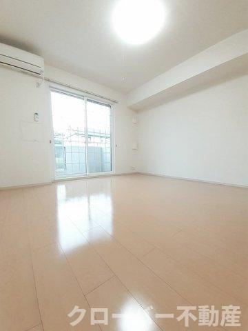 リラ・ハウスの物件内観写真