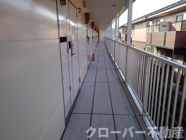 レオパレスＡＭＯＲＥの物件外観写真