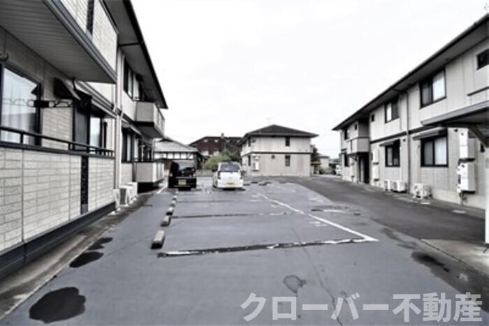 やすらぎの家 B棟の物件外観写真