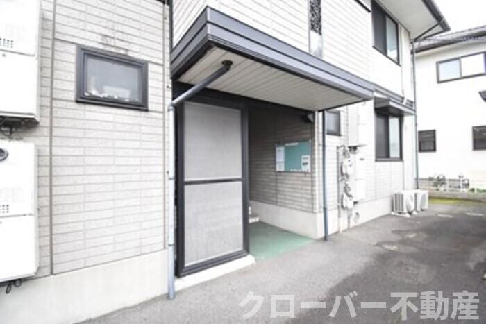 やすらぎの家 B棟の物件外観写真