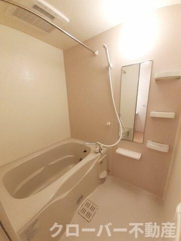 グランド・ソレイユⅠの物件内観写真