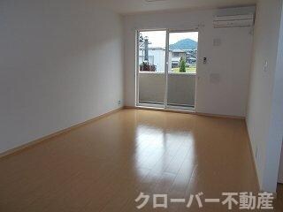 エレガンシア・ブローテⅠの物件内観写真