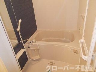 エレガンシア・ブローテⅠの物件内観写真