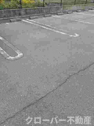 リバーサイド三条の物件外観写真