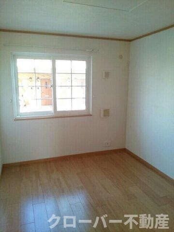 メゾン・ポポラーレＢの物件内観写真